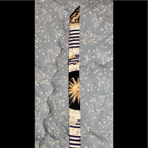 Hermès Silk Twilly - Picture 4 of 4